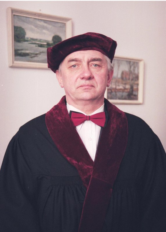 Prof. Uldis Vikmanis, Medicīnas fakultātes dekāns. null