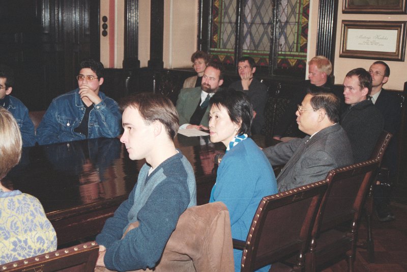 LU viesstudentu un vieslektoru tikšanās ar LU vadību LU Senāta sēžu zālē. null