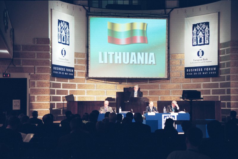 Eiropas Rekonstrukcijas un attīstības bankas (ERAB) pilnvarnieku gada sanāksme. Lietuvas prezentācija Lielajā aulā.