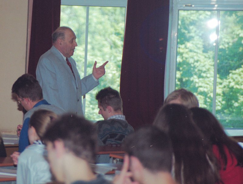 Prof. Georga Lībermaņa pēdējā lekcija LU Ekonomikas un vadības fakultātē. Tālākajā plānā -  prof. Georgs Lībermanis.