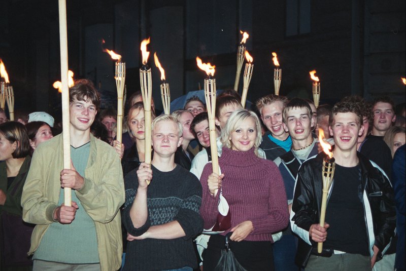 Jaunā Studenta svētki (Aristoteļa svētki) '2001 Doma laukumā. null