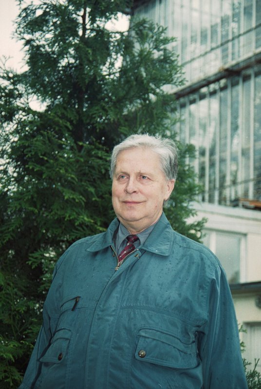 Andris Orehovs. Dr. Biol., LU Botāniskā dārza direktora vietnieks zinātniskajā darbā.