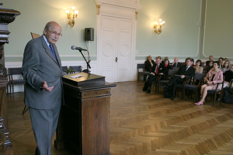 Starptautiskās Paneiropas ūnijas prezidents Oto fon Hābsburgs viesojas LU Oto fon Hābsburga lekcija 'Eiropas paplašināšanās izaicinājumi' Mazajā aulā