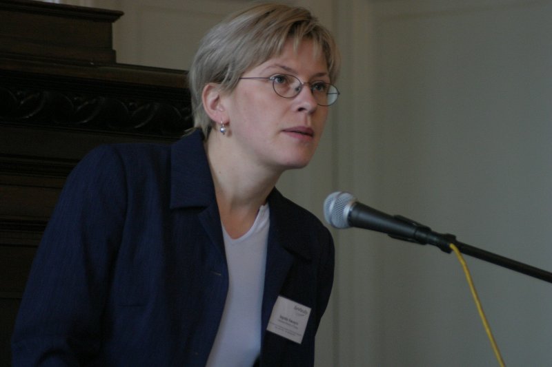 Konference '<em>Tax Policy in EU Candidate Countries On the Eve of Enlargement</em>' Ingrida Šimonytė, Lietuvas Finansu ministrijas pārstāve.