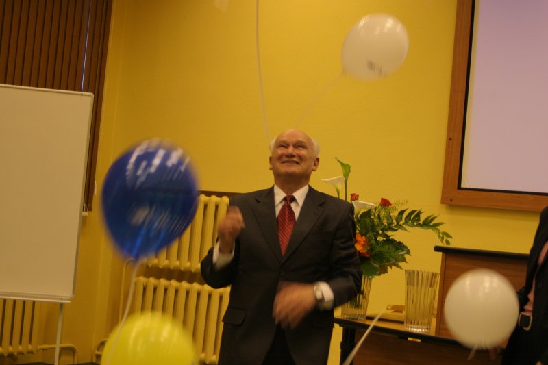 Ābrama Kleckina 70 gadu jubilejas svinības LU Sociālo zinātņu fakultātē. 