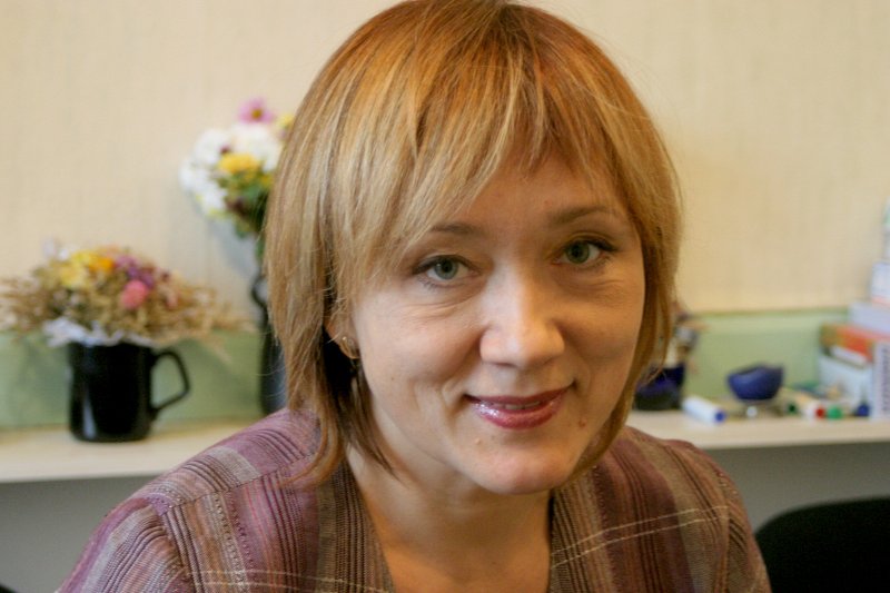 Dr.med. Gunta Ancāne Psihoterapeite, RSU Psihosomātiskās medicīnas un   psihoterapijas katedras vadītāja, Latvijas Psihoterapeitu asociācijas valdes locekle.