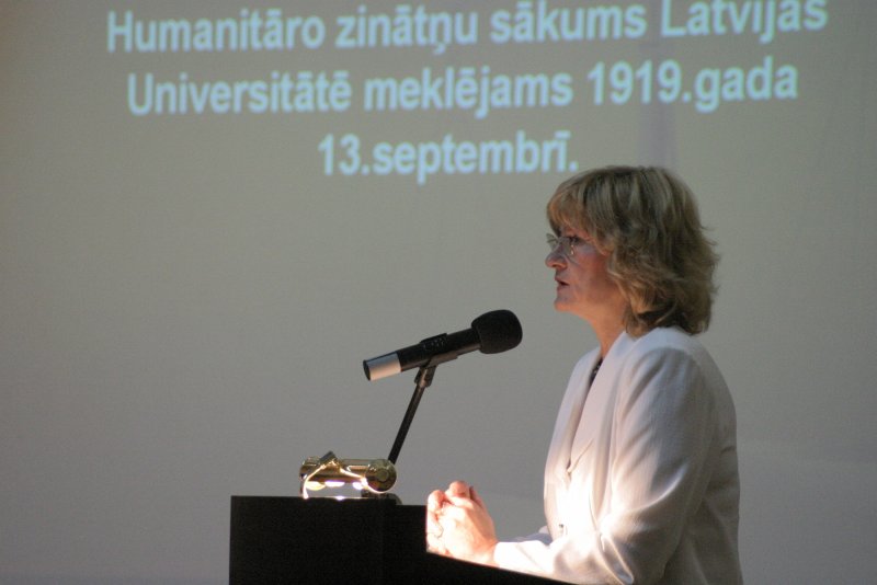 LU 85. gadadienai veltīta izstāde „Latvijas Universitātes sasniegumi pēc Latvijas Republikas neatkarības atjaunošanas”. Dace Markus.