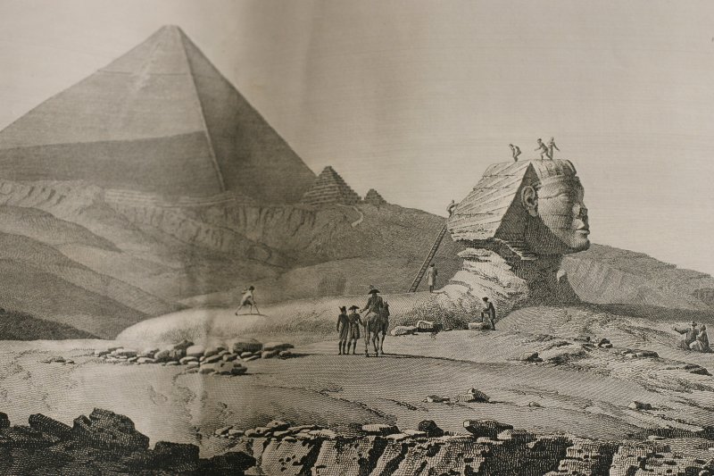 LU Bibliotēkas Humanitāro zinātņu nodaļā atrastās 19. gadsimta franču armijas ekspedīcijas Ēģiptē gravīras. Gravīras fragments.
