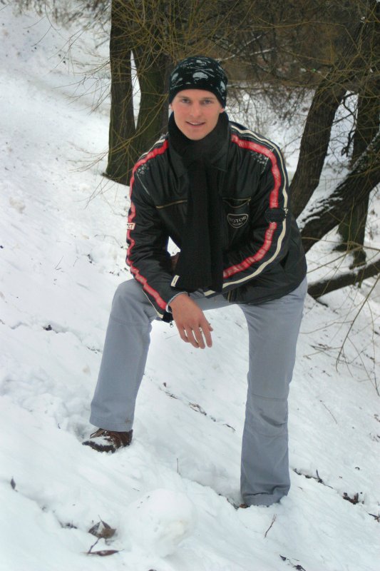 Intars Spalviņš. LU PPF students, distanču slēpotājs, Ziemas olimpisko spēļu Turīnā dalībnieks.