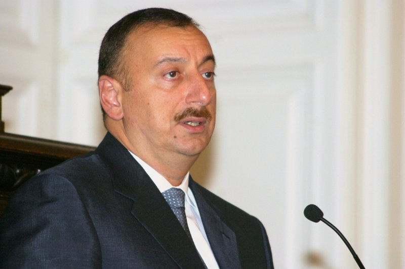 Latvijas Universitātē viesojas Azerbaidžānas prezidents Ilhams Alijevs. Ilhams Alijevs (<font face=times>İlham Əliyev</font>),  Azerbaidžānas prezidents.