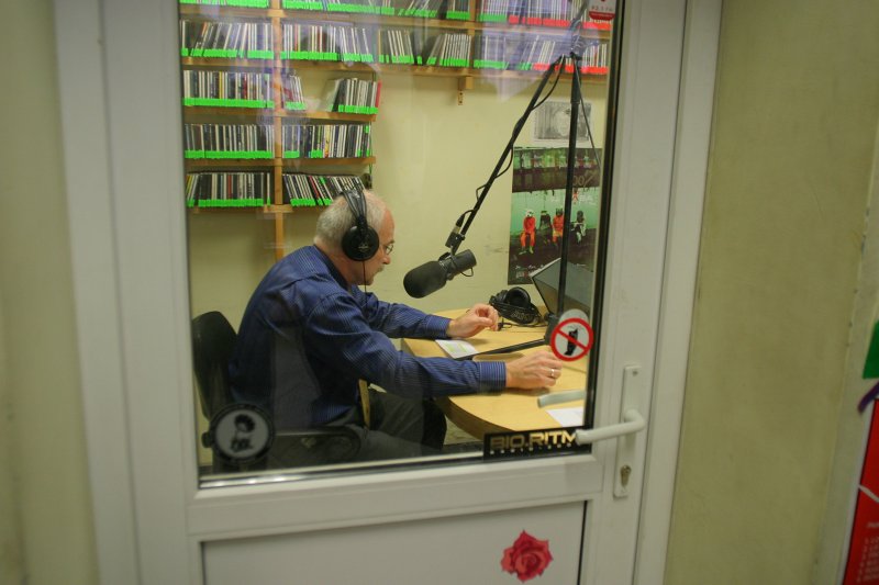 Latvijas Universitātes Radio 'NABA' 4 gadu jubileja. 'Nabas' studijā - LU rektors Ivars Lācis.