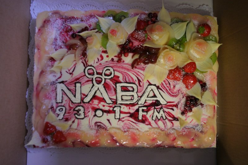 Latvijas Universitātes Radio 'NABA' 4 gadu jubileja. Jubildejas torte.