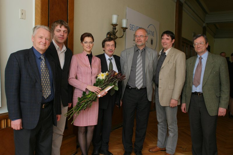 2007.gada L’Oréal Latvijas stipendijas 'Sievietēm Zinātnē' pasniegšanas ceremonija Latvijas Zinātņu akadēmijā. null