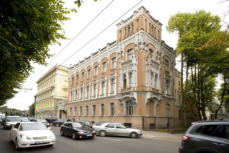 Latvijas Universitātes Bibliotēkas ēka. null