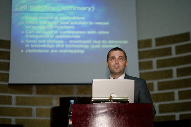 Starptautiska konference 'Stem Cells and Cell therapy'. Jānis Ancāns, LU Bioloģijas fakultātes vecākais pētnieks.