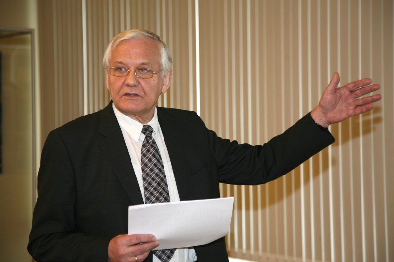 LU 66. konference. Zinātņu vēstures un muzejniecības sekcijas sēde. Prof. Juris Zaķis.
