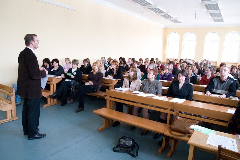 Akadēmiska konference skolotājiem 'Iepazīsim to, ko mācīsim: reliģiskā daudzveidība'. null