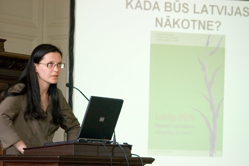 Grāmatas 'Latvija 2020” prezentācija. Grāmatas zinātniskā redaktore Inga Ulnicāne-Ozoliņa.