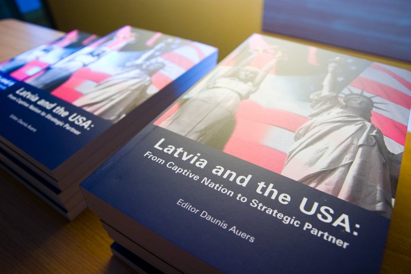 Rakstu krājuma 'Latvia and the USA: From Captive Nation to Strategic Partner' atvēršanas svētki. null