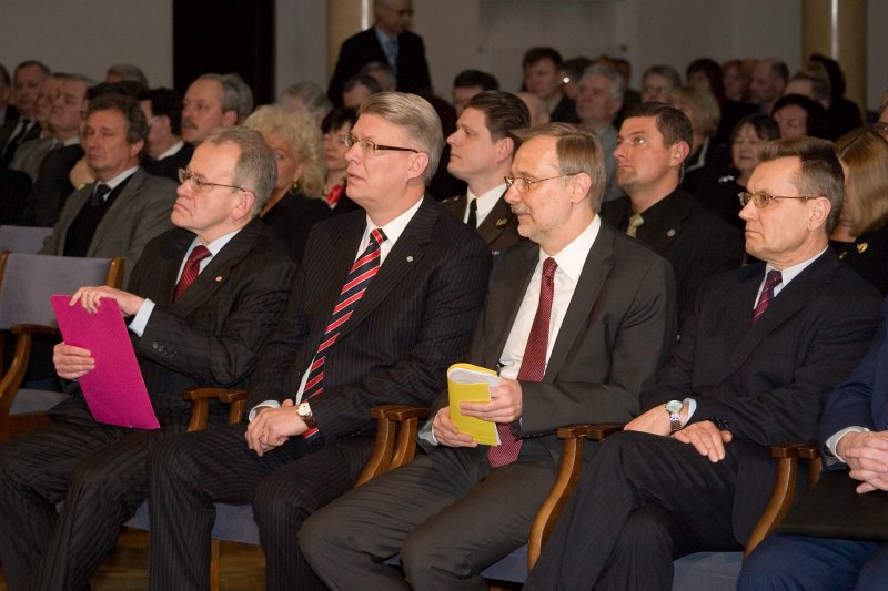 LU 67. konferences plenārsēde, veltīta Latvijas Universitātes dibināšanas 90. gadadienai. null