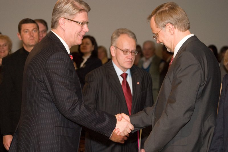 LU 67. konferences plenārsēde, veltīta Latvijas Universitātes dibināšanas 90. gadadienai. Latvijas Valsts prezidents Valdis Zatlers un Latvijas Universitātes rektors prof. Mārcis Auziņš.