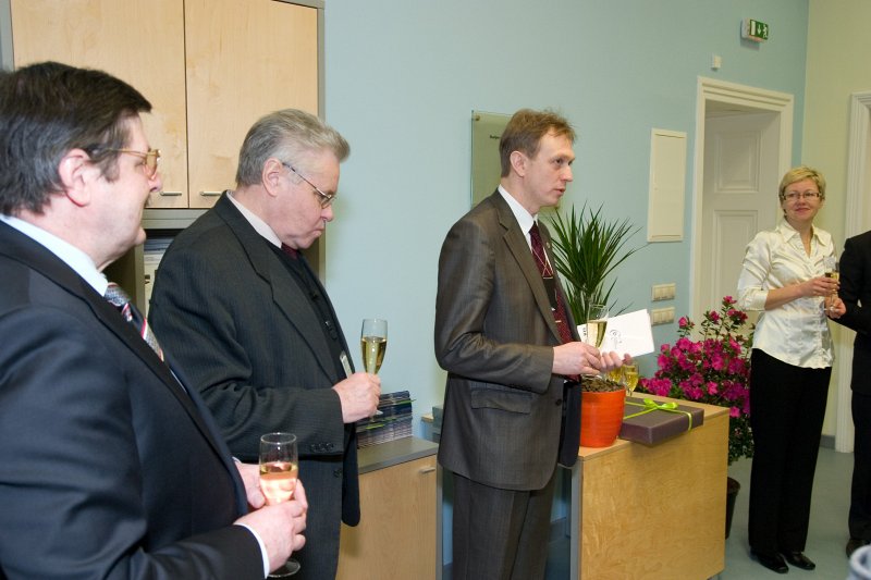 Karjeras iespēju diena 2009. Latvijas Universitātes pārstāvju tikšanās ar LU Karjeras centra sponsoriem. null