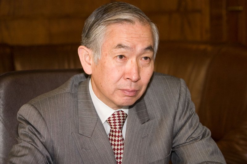 Japānas vēstnieka Takaši Osanai (Takashi Osanai) iepazīšanās vizīte pie LU rektora. Japānas vēstnieks Latvijā Takaši Osanai (Takashi Osanai).