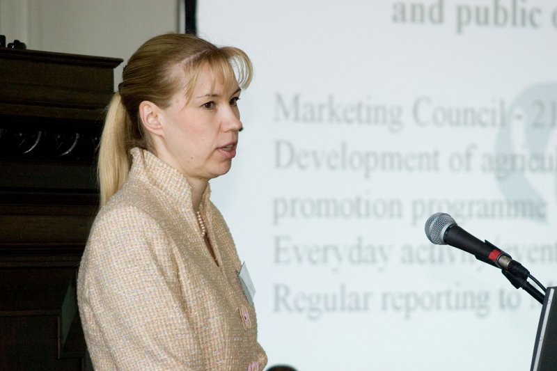 Zinātniskā konference 'Biznesa un sabiedrības attīstības vadības aktualitātes – 2009'. Ingūna Gulbe, biedrības 'Mārketinga padome' direktore.
