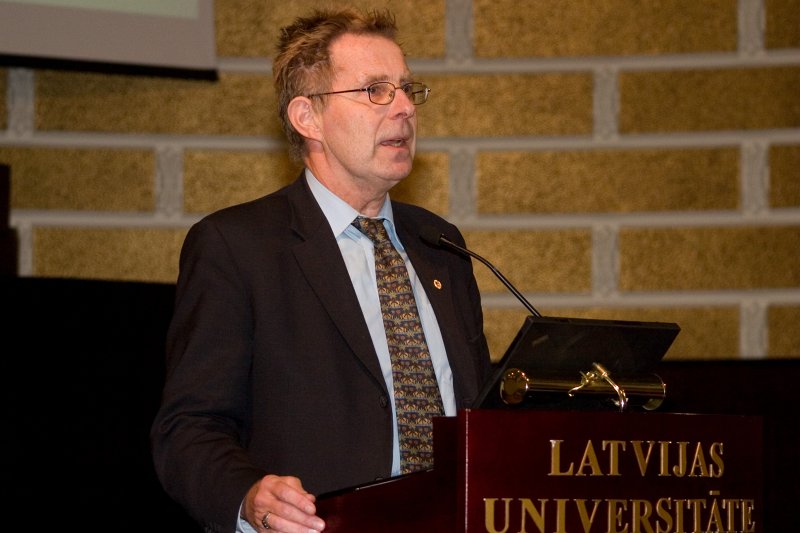 Konference 'University in a small country and global world'. Prof. Ingjaldurs Hanibalsons (Ingjaldur Hannibalsson), Islandes Universitātes Biznesa skolas vadītājs.