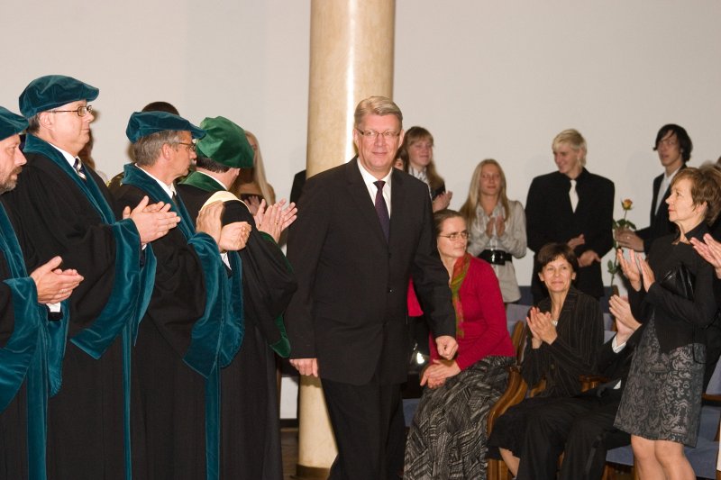 Latvijas Universitātes 90. gadadienai veltīta svinīgā LU Senāta sēde. Latvijas Valsts prezidents Valdis Zatlers.