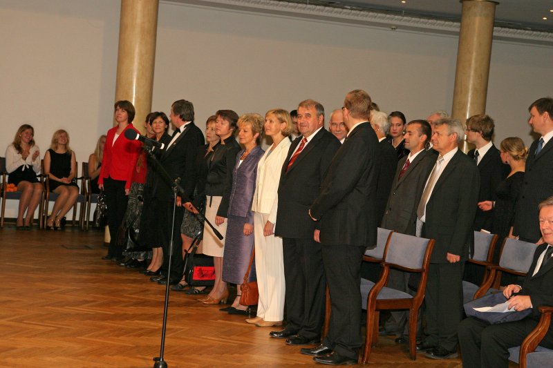 Latvijas Universitātes 90. gadadienai veltīta svinīgā LU Senāta sēde. LU senatori.