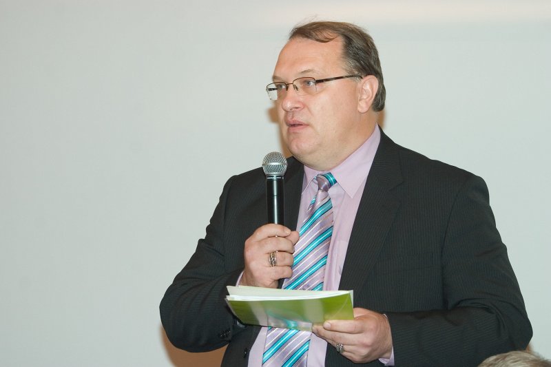 Diskusija par Latvijas augstākās izglītības problēmām. Daugavpils Universitātes rektors prof. Arvīds Barševskis.