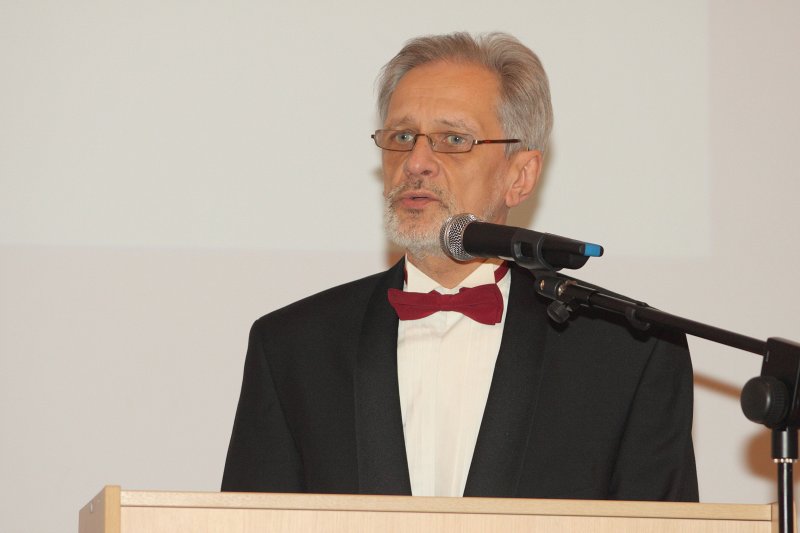 Latvijas Universitātes Sociālo zinātņu fakultātes 10 gadu jubilejas konference. Prof. Aivars Tabūns.