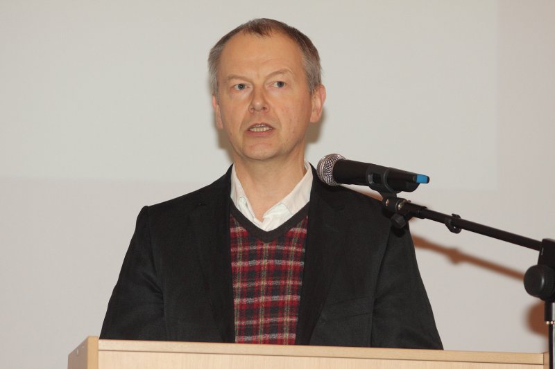 Latvijas Universitātes Sociālo zinātņu fakultātes 10 gadu jubilejas konference. Prof. Tālis Tisenkopfs.