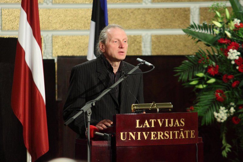 Starptautiska zinātniskā konference '1990.gada 4.maija Latvijas Neatkarības deklarācija: starptautiskie un iekšpolitiskie aspekti'. Latvijas Tautas frontes pirmais priekšsēdētājs Dainis Īvāns.