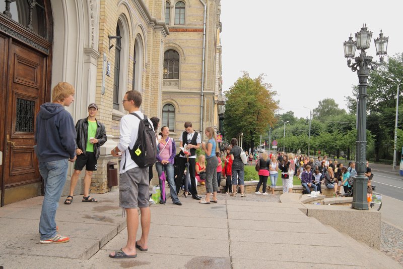 Pieteikumu iesniegšana pamatstudijām Latvijas Universitātē (LU). null