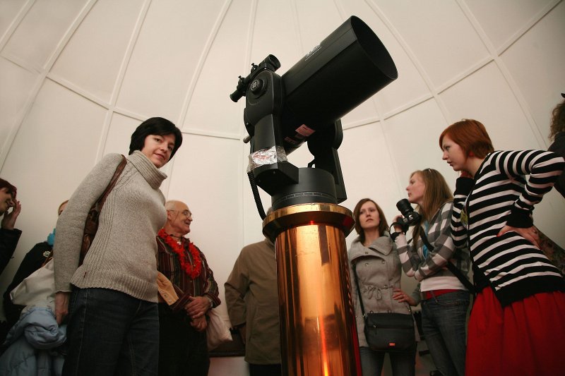 Zinātnieku nakts Latvijas Universitātes Astronomiskajā tornī. null