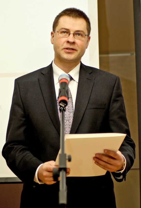 Konference 'Funkcionālie materiāli un Nanotehnoloģijas'. Konferences atklāšana. LR Ministru prezidents Valdis Dombrovskis.