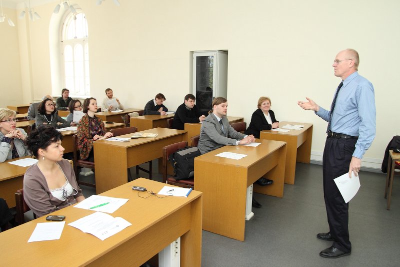 Konference 'Biznesa un sabiedrības attīstības vadības aktualitātes – 2011'. Gundars Kaupins, Boise State University (ASV).