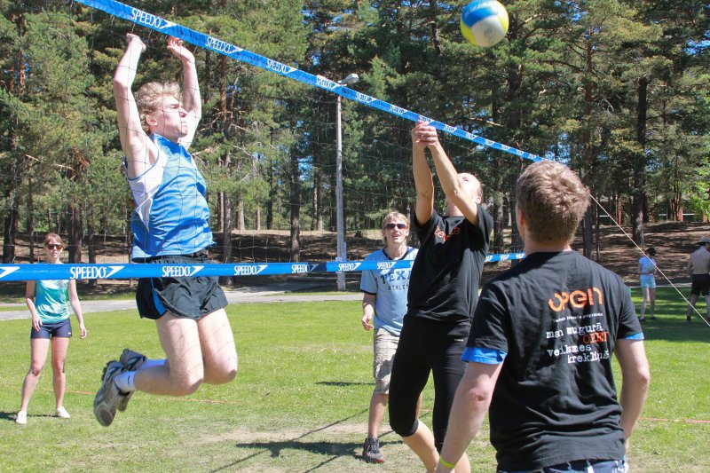 Latvijas Universitātes Studentu padomes Sporta spēles 2011 Salacgrīvā, 'Zvejnieku parkā'. null