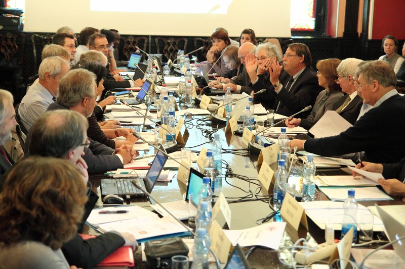 Eiropas Zinātnes padomes (European Research Council
) darba sanāksme. null