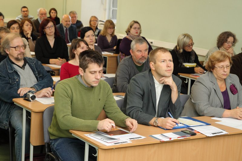 Seminārs 'Biotehnoloģijas informācijas avoti'. null