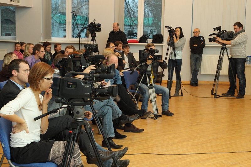 Publiskās debates Nacionālās elektronisko plašsaziņas līdzekļu padomes (NEPLP) kandidātiem 
Latvijas Universitātes Sociālo zinātņu fakultātē. null