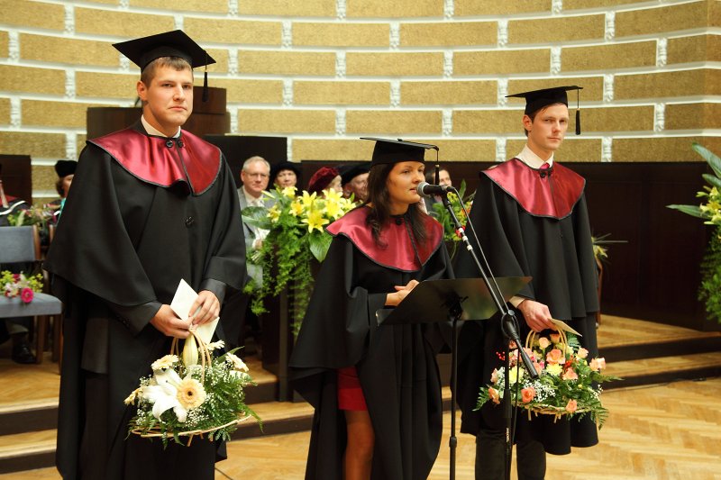 Latvijas Universitātes Medicīnas fakultātes absolventu izlaidums. null