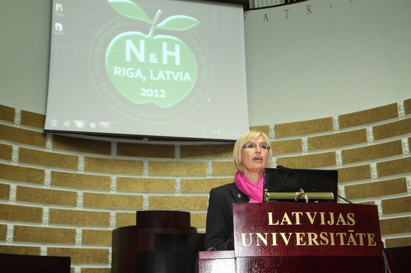 Starptautiska konference «Uzturs un veselība» («Nutrition and Health»). LR Veselības ministre Ingrīda Circene.