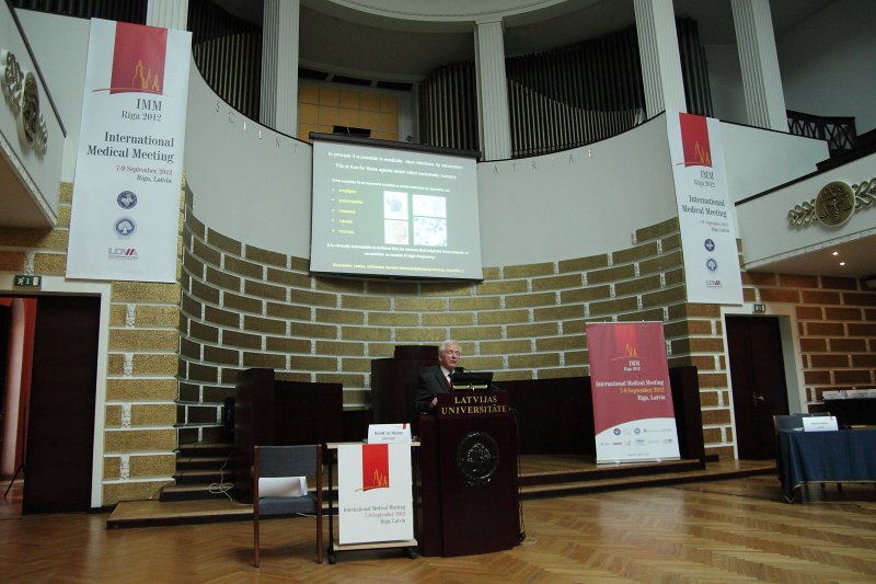 Starptautiska medicīnas konference (International Medical Meeting) «IMM-Riga 2012», Nobela prēmijas laureāta medicīnā prof. Haralda Curhauzena uzstāšanās. null