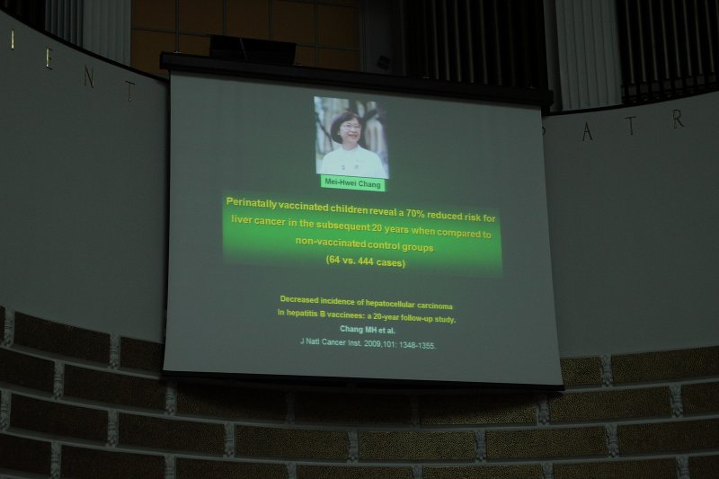 Starptautiska medicīnas konference (International Medical Meeting) «IMM-Riga 2012», Nobela prēmijas laureāta medicīnā prof. Haralda Curhauzena uzstāšanās. null