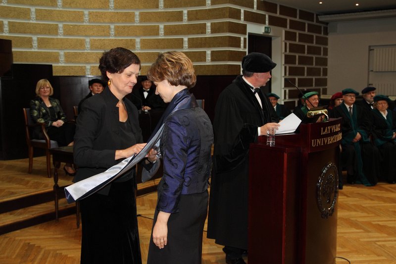 Latvijas Universitātes 93. gadadienai veltīta LU Senāta svinīgā sēde. LU doktoru promocijas ceremonija. null