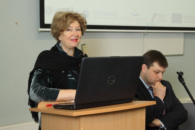 Projekta «Centrālbaltijas Darba Prāmis» interneta platformas prezentācija. Prof. Tatjana Muravska, projekta «Centrālbaltijas darba prāmis» Uzraudzības komitejas vadītāja, LU Žana Monē Izcilības centra direktore.