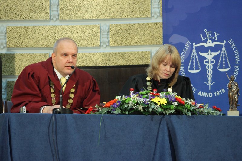 Latvijas tiesnešu konference. null